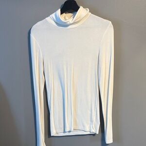 Sanctuary Cream Long Sleeve Turtleneck Top